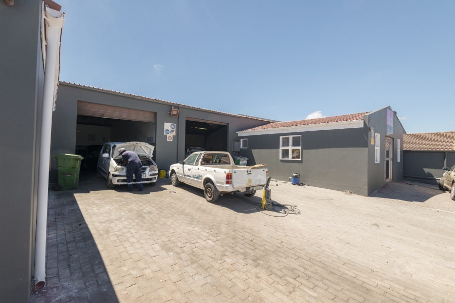 Commercial Property for Sale in Vredenburg Western Cape
